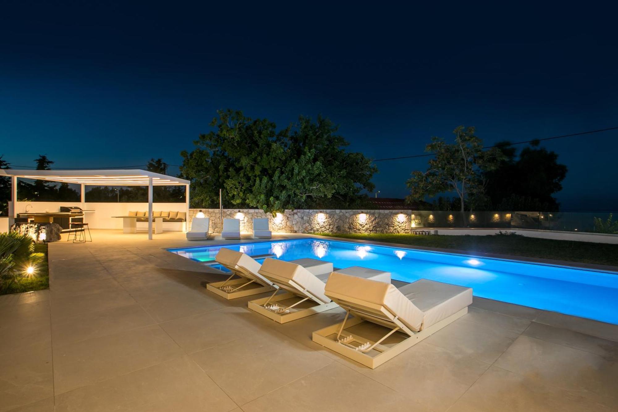 הוילה פליראקי Ocean Pearl Sea View מראה חיצוני תמונה